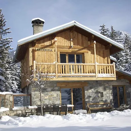 Artemisia Chalet