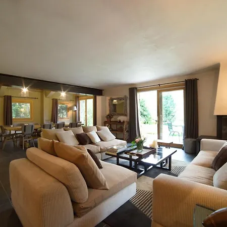 Artemisia Chalet *