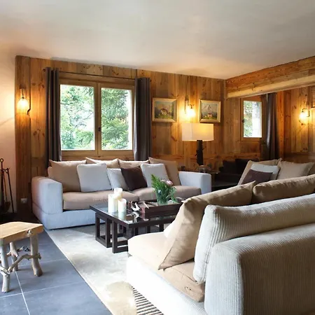 Artemisia Chalet